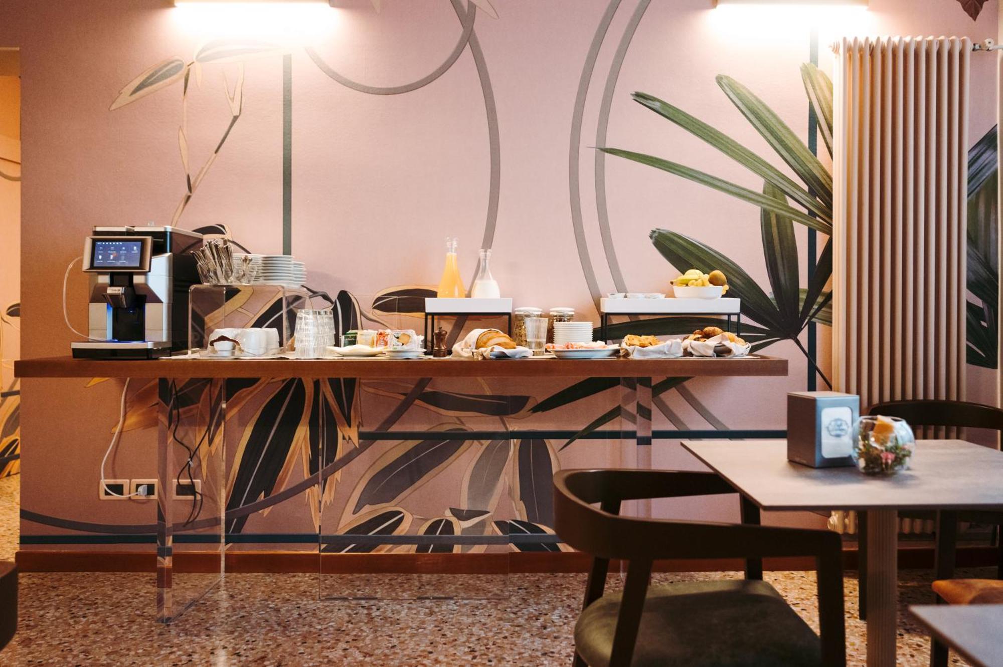 Hotel Roma Читтаделла Экстерьер фото
