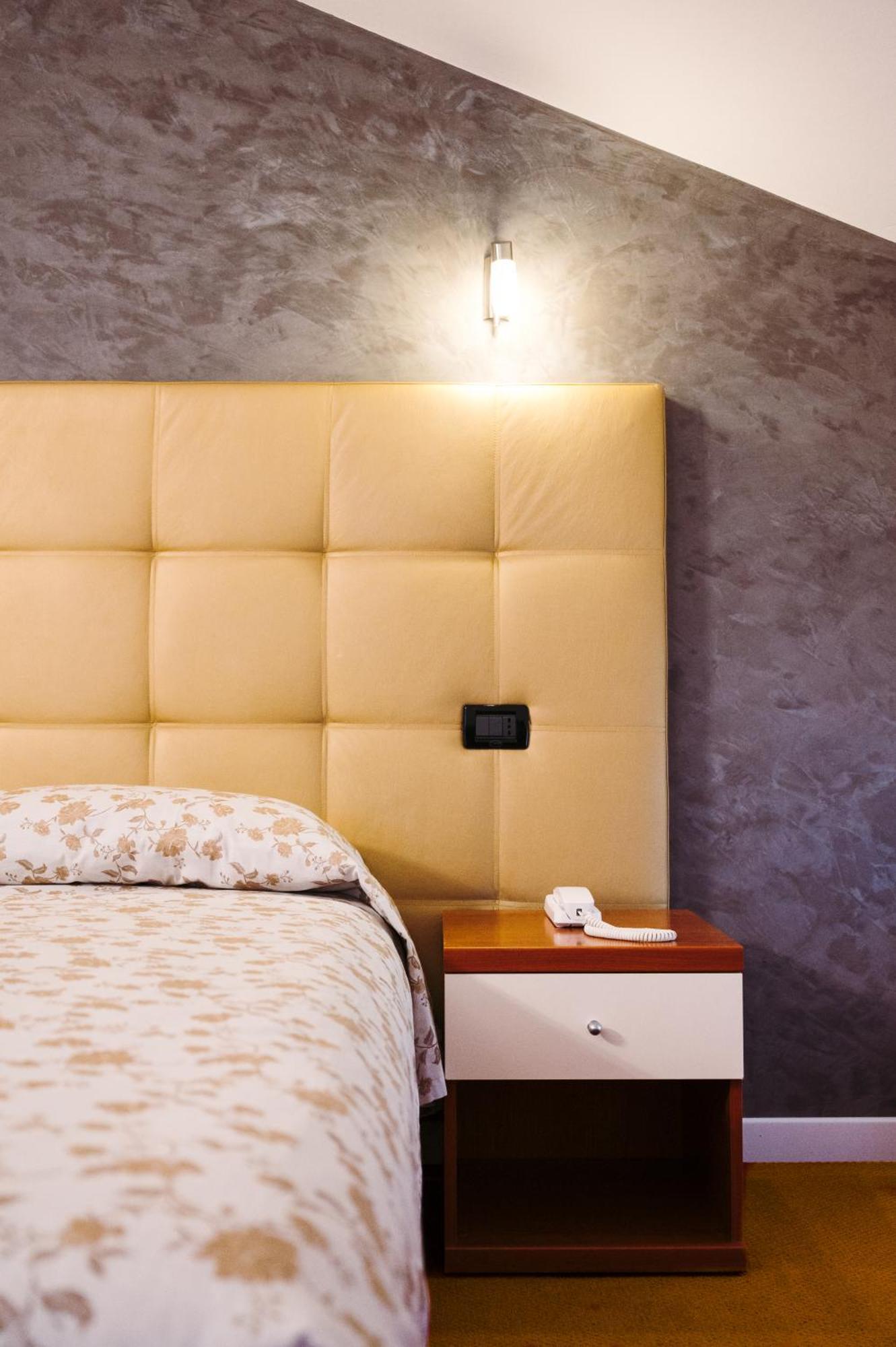 Hotel Roma Читтаделла Экстерьер фото